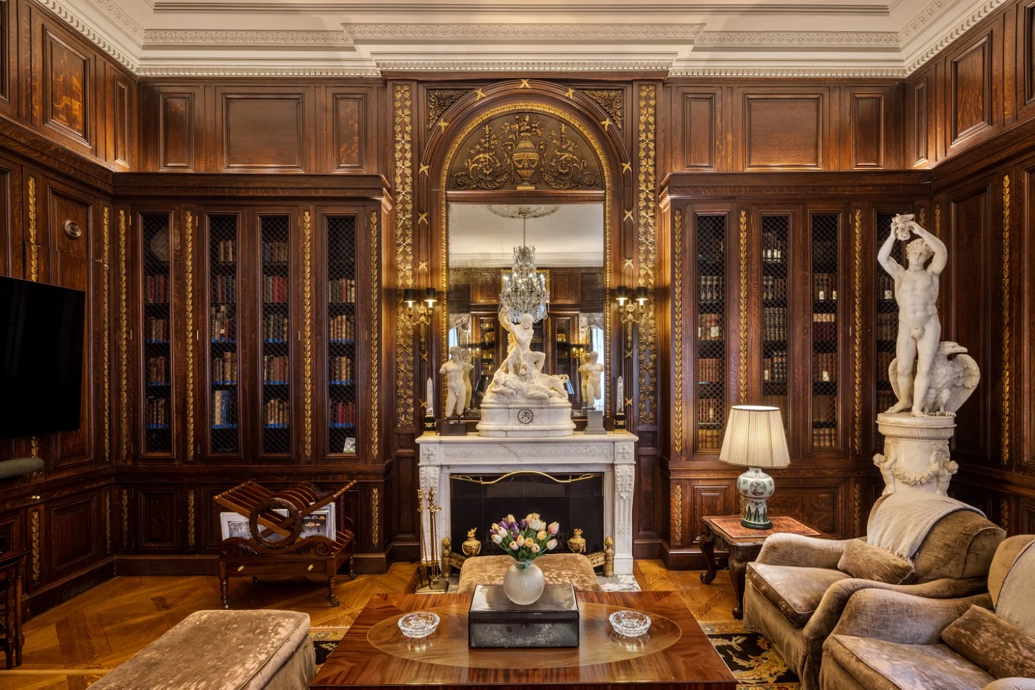 4 Home Libraries for Book Lovers